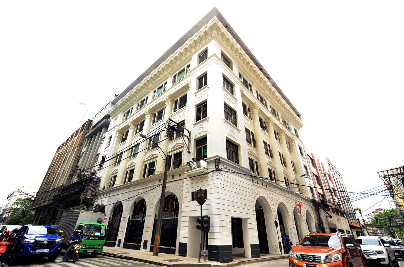 China Bank unveils restored façade of original Binondo Headquarters | Lighting Design by PL Light